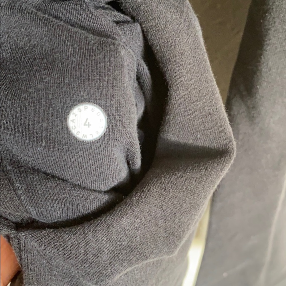 Lululemon Pullover - image 5